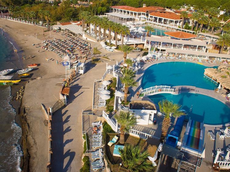 Club Tarhan Serenity Hotel